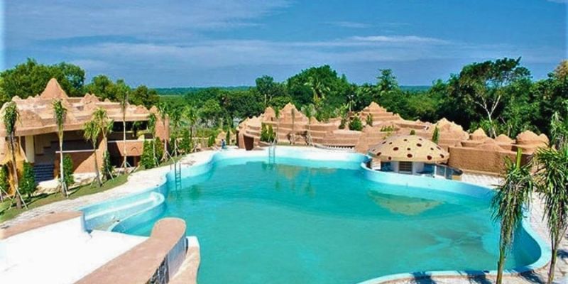 Visit the East Sea simulation swimming pool at Cu Chi Tunnels