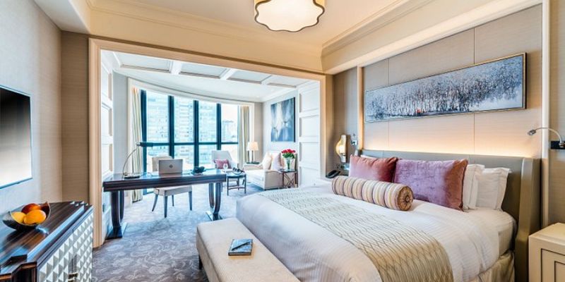 Caravelle Saigon is an ideal destination for resort tourism activities. Caravelle Saigon is an ideal destination for resort tourism activities.